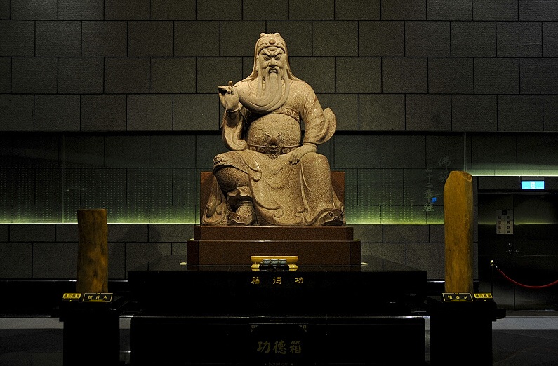 关公像